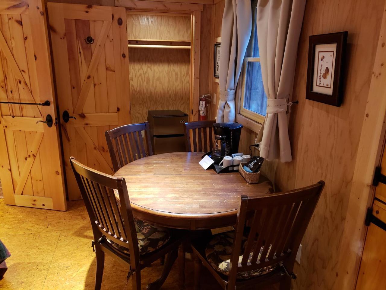 Riverside Campground & Cabins Big Sur Kamer foto