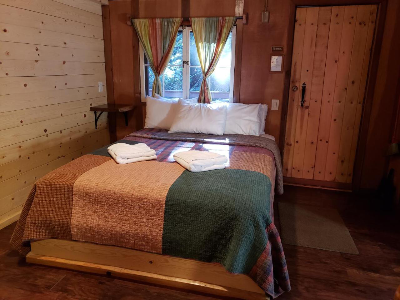 Riverside Campground & Cabins Big Sur Buitenkant foto